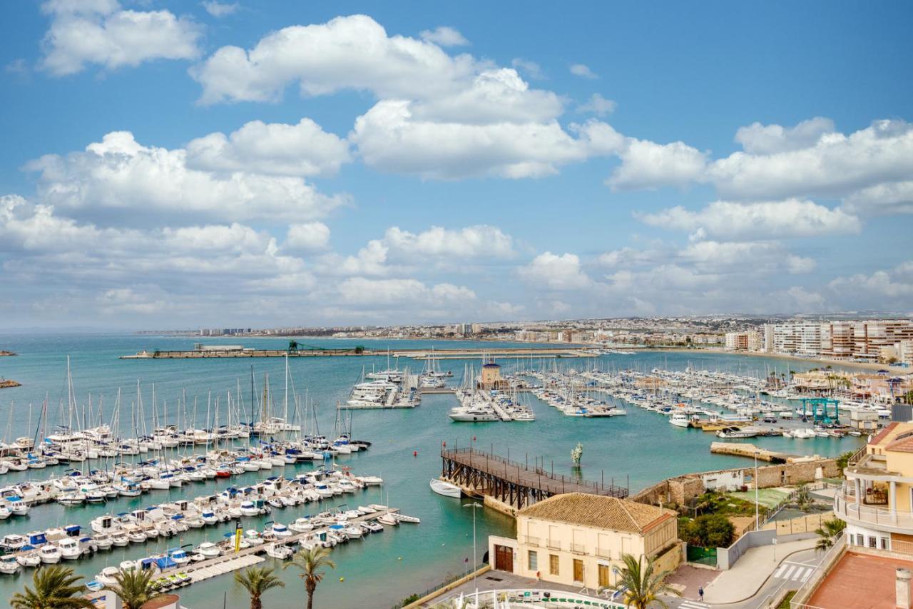 Apartament Caballero De Rodas Torrevieja Esterno foto