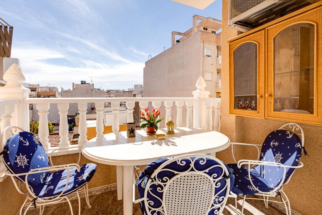 Apartament Caballero De Rodas Torrevieja Esterno foto