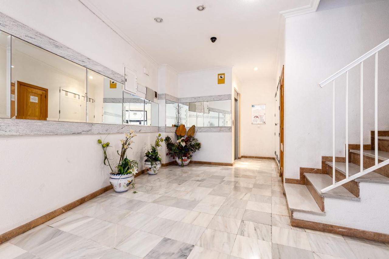 Apartament Caballero De Rodas Torrevieja Esterno foto