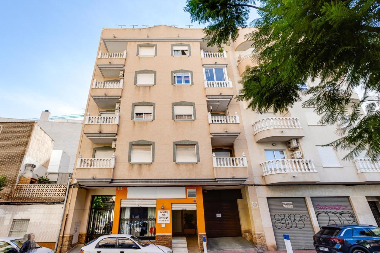Apartament Caballero De Rodas Torrevieja Esterno foto