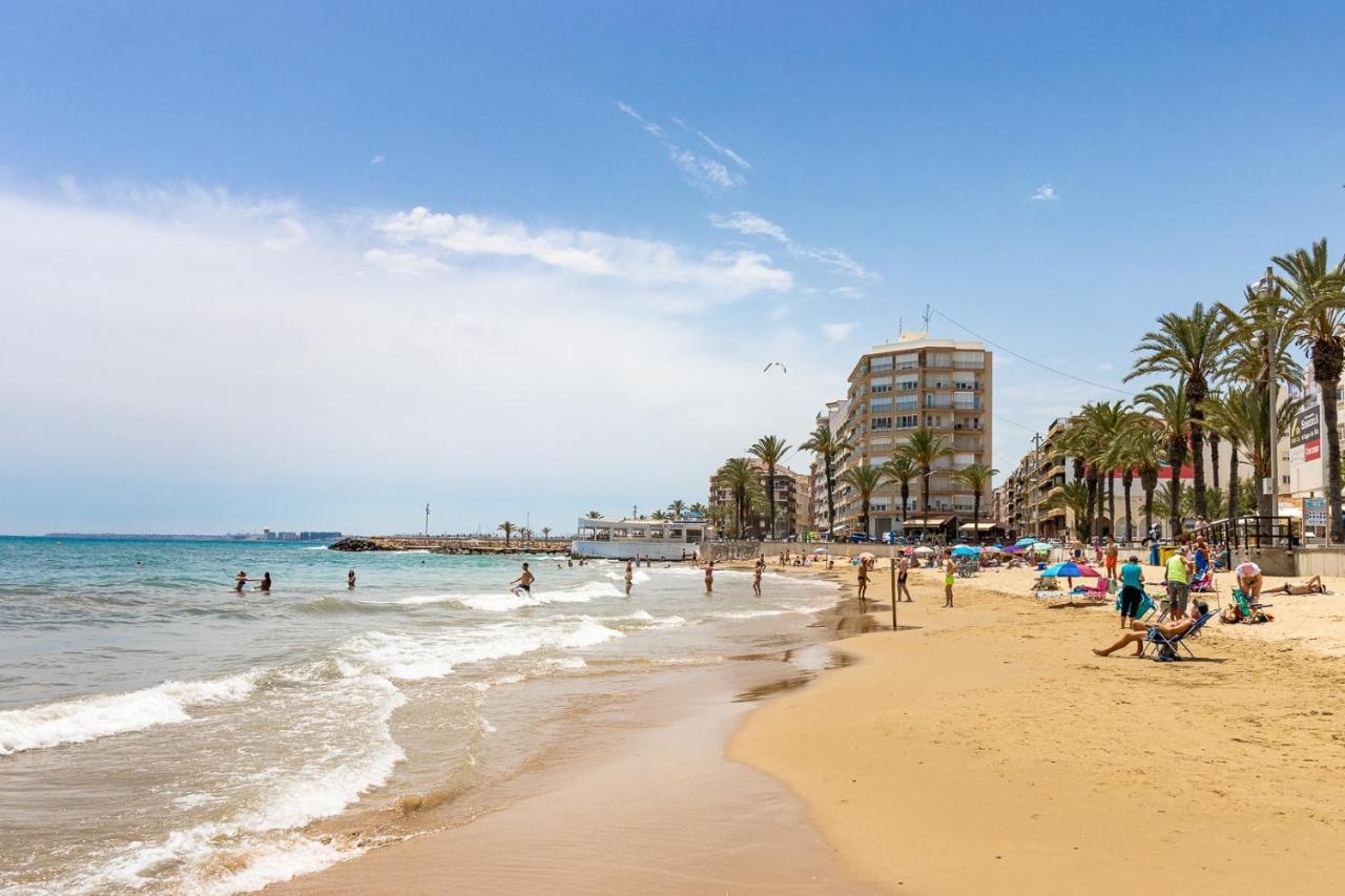 Apartament Caballero De Rodas Torrevieja Esterno foto